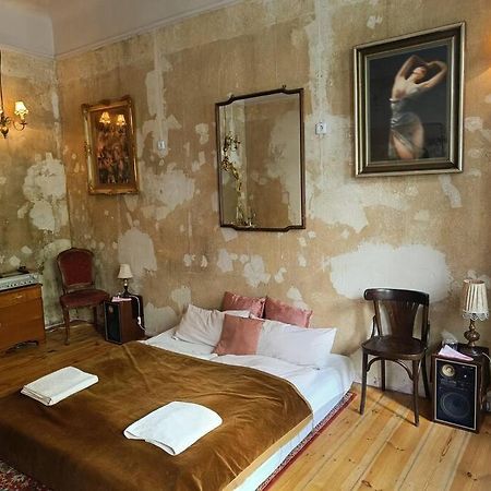 Schoeneberg Holiday Flat & Art Gallery เบอร์ลิน ภายนอก รูปภาพ