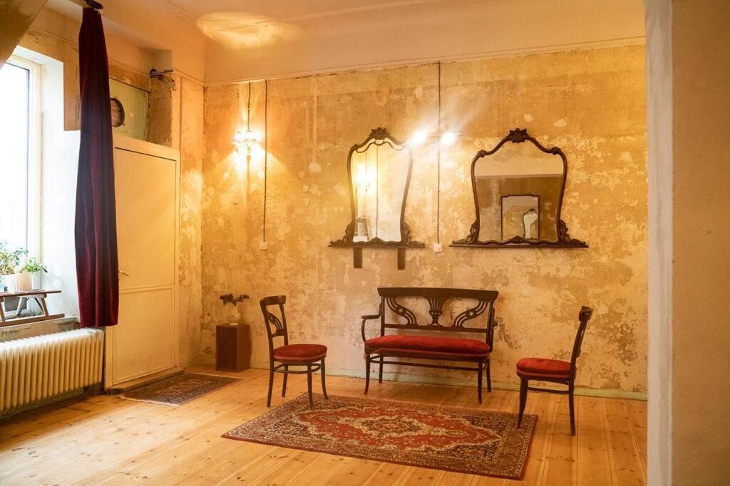 Schoeneberg Holiday Flat & Art Gallery เบอร์ลิน ภายนอก รูปภาพ