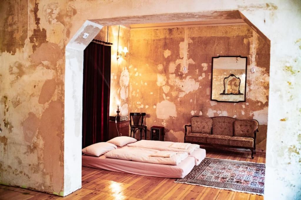 Schoeneberg Holiday Flat & Art Gallery เบอร์ลิน ภายนอก รูปภาพ